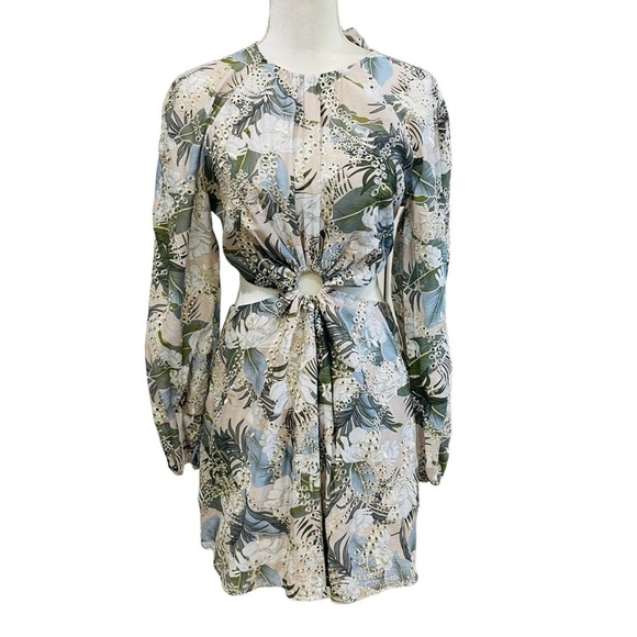 Gianni Bini NWT Tinsley Eyelet Palm Print Long Sleeve Cut-out Dress Moss - Picture 2 of 11